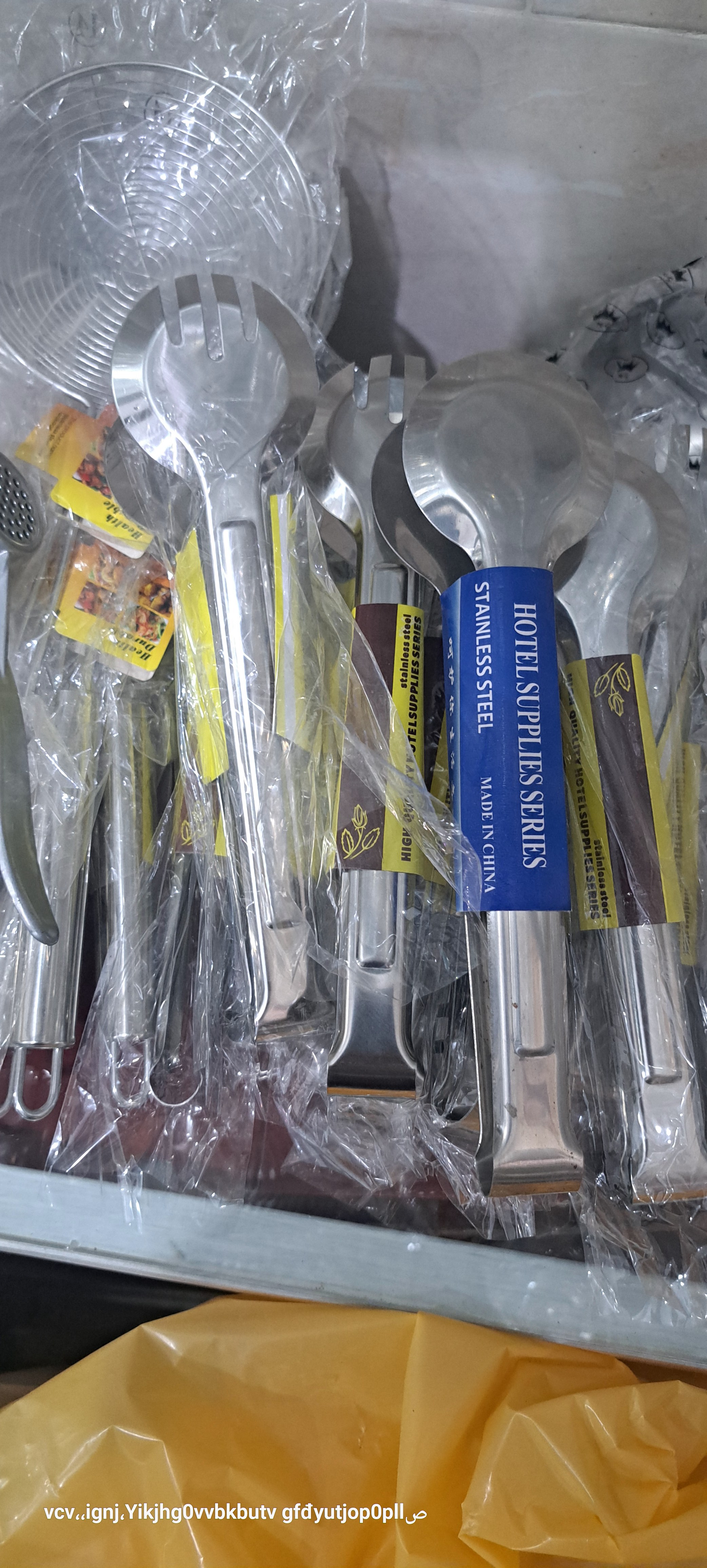 انبر سالاد استیل نگیر ضخیم